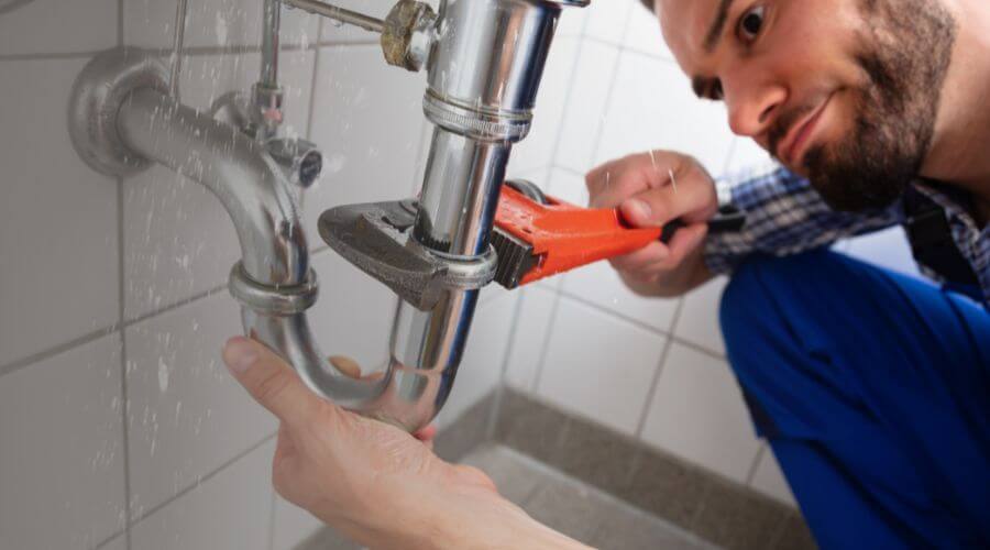Professional same day plumber services in Grand Prairie, TX